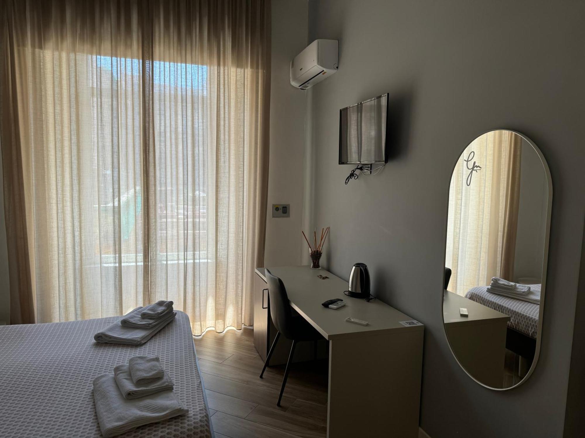 Rooms Garibaldi Napoli Ngoại thất bức ảnh