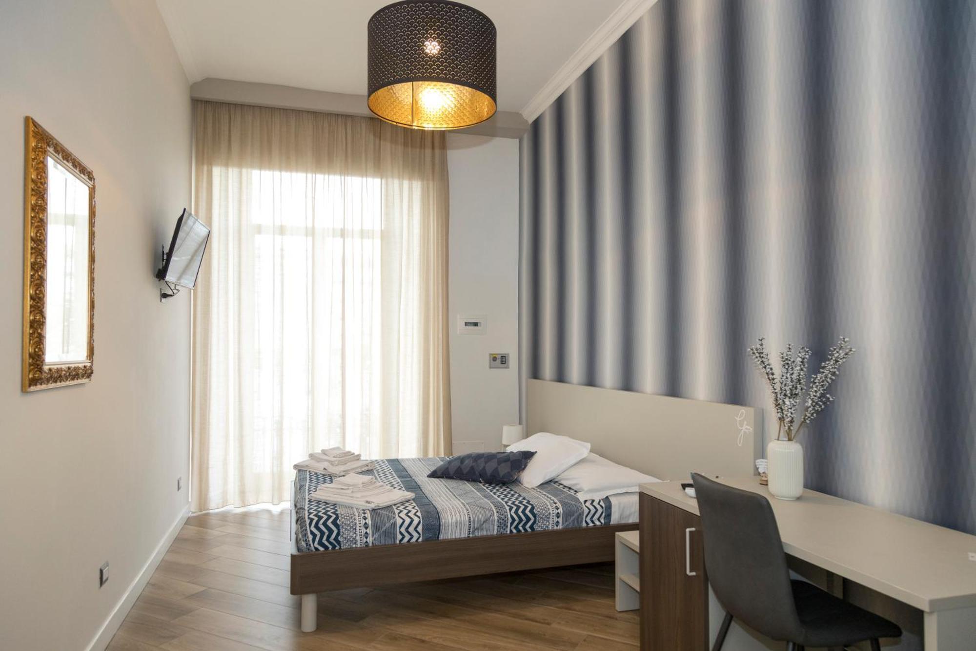 Rooms Garibaldi Napoli Ngoại thất bức ảnh