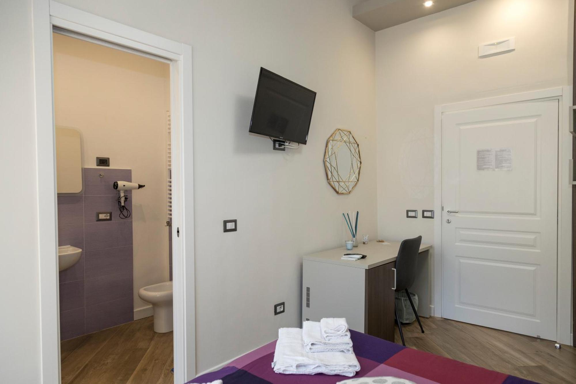Rooms Garibaldi Napoli Ngoại thất bức ảnh